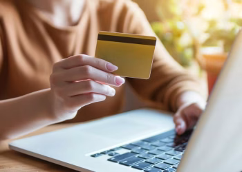 ARCA vigila: cuál es el nuevo monto a partir del cual bancos y billeteras virtuales deben informar los movimientos de sus clientes