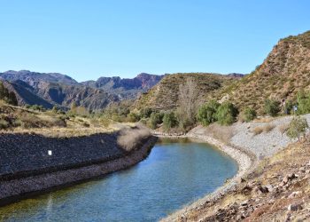 La Pampa acusa a Mendoza de «exceso de riego» y desperdiciar más del 30% del agua del Atuel