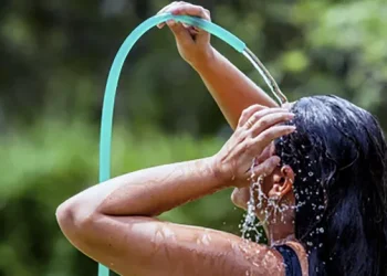 Este es el mejor método para combatir el calor, según la IA