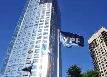 Cómo comprar acciones de YPF: los simples pasos que hay que seguir