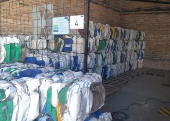 San Rafael recepciona y compacta  envases de agroquímicos para su reciclado
