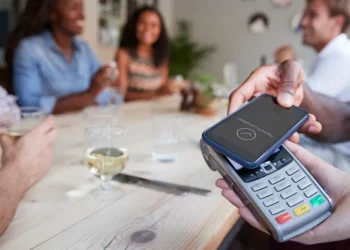 Verano con descuentos de hasta 30%: una por uno, los beneficios de bancos y billeteras digitales