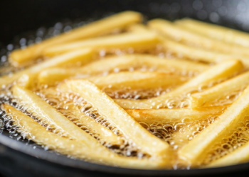Cuántas veces se puede reutilizar el aceite de cocina sin poner en riesgo nuestra salud