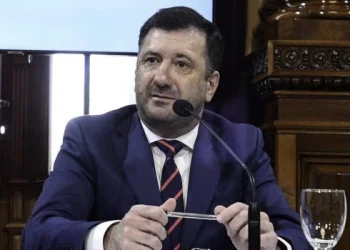 La pareja de Kueider quiso comprar departamentos en Paraguay por 460 mil dólares en efectivo