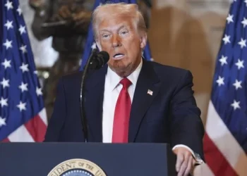 Trump dice que desea erradicar el “sesgo anticristiano”