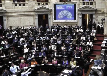 La votación de las PASO expuso un sistema de partidos detonado