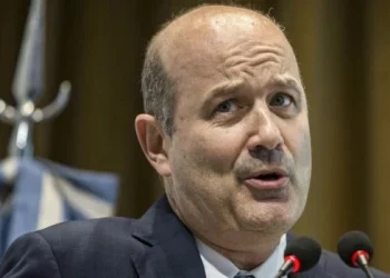 Por el cierre de la Secretaría de Vivienda, el Gobierno desvinculó a 500 empleados públicos