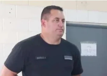 Una pelea de tránsito terminó con un oficial del Servicio Penitenciario muerto en La Plata