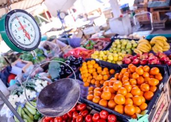 A pesar de que el precio de las frutas y verduras se estabilizó, las ventas no repuntan
