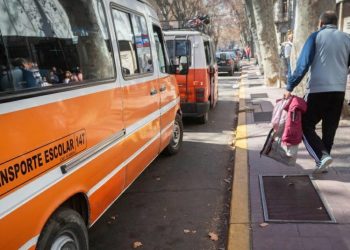 “El aumento del transporte escolar es un reajuste forzado por los costos del sector”