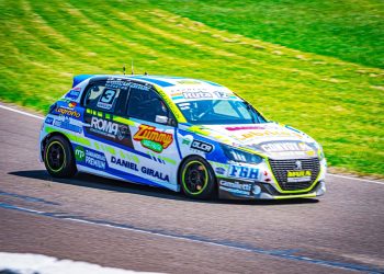 Gonzalo Antolín se destacó en Paraná con un podio en la primera fecha del Turismo Nacional