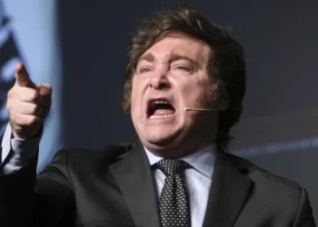 Milei afirmó que la OMS ejecutó en la pandemia el «mayor experimento de control social de la historia»