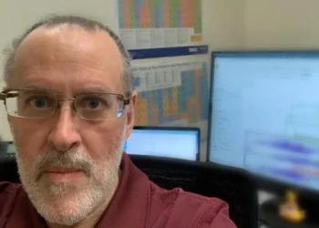 Un científico cruzo a Milei sobre el papel de la OMS en la pandemia del Covid