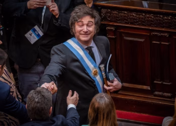 Máxima tensión institucional: El anuncio de Milei de intervenir la provincia de Buenos Aires sacudió al Congreso de la Nación