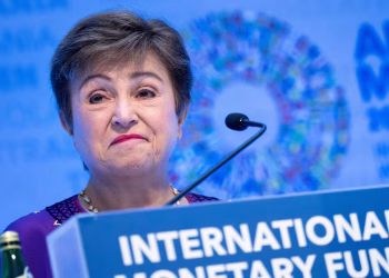 El Gobierno insiste en que se encamina a cerrar un acuerdo con el FMI, pero debe afrontar una instancia clave