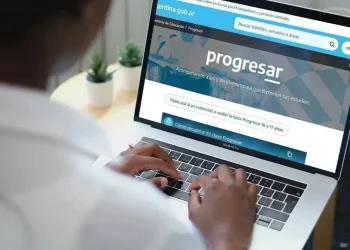 Becas Progresar: quiénes cobrarán en marzo de 2025 y cuáles son los requisitos para acceder