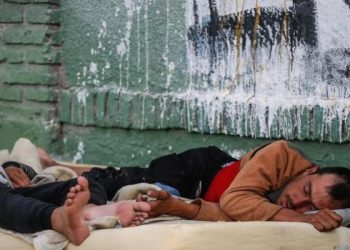 La pobreza bajó al 34,9% en febrero, según una proyección de la Universidad Di Tella