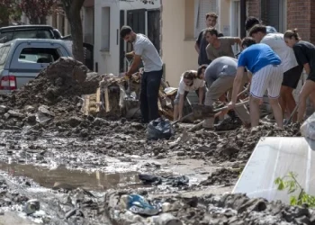 El Gobierno evalúa otorgar ayuda directa a los afectados por el temporal de Bahía Blanca