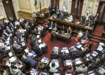 El lunes vence el congelamiento de las dietas y los senadores pasarían a cobrar 9 millones de pesos