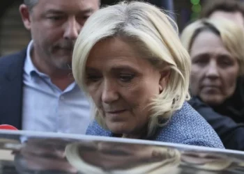 Francia: inhabilitan a Marine Le Pen por 5 años y no podrá postularse a presidente en 2027
