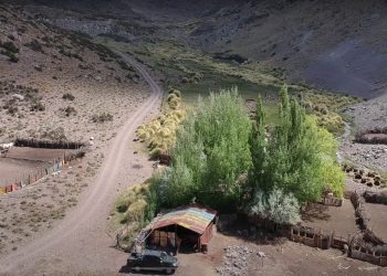El clúster Ganadero busca apoyo del Ejército Argentino para reabrir camino al Valle de las Aucas