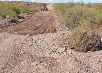 Otra vez tuvieron que intervenir la Ruta 190 a Punta del Agua por fuertes crecidas