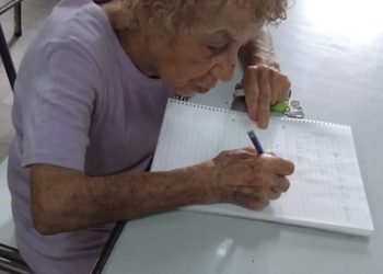 Sanrafaelina terminó la primaria a los 82 años y será distinguida a nivel provincial