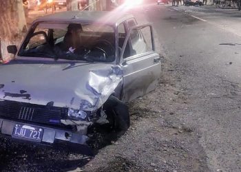 Choque múltiple en avenida Hipólito Yrigoyen: dos lesionados graves