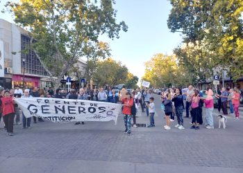 Marcha de jubilados en San Rafael por mejoras económicas: “Está la disyuntiva o comés o comprás remedios”