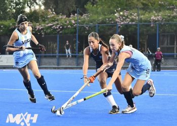 Mía Fernández López tuvo su debut en Las Leoncitas