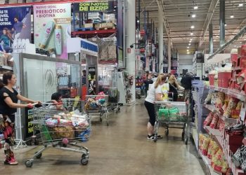 Advierten que no hay mucho margen para bajar los precios: fuerte caída del consumo en supermercados