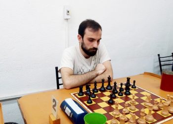 El profesor Siracusa destacó los resultados del Torneo Abierto de Carnaval de Ajedrez