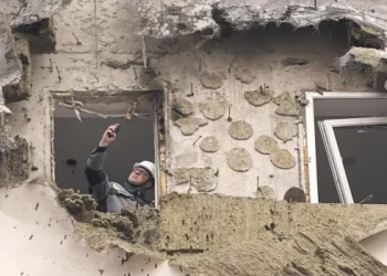 Ucrania lanza el mayor ataque con drones contra Rusia para que Moscú acepte una tregua aérea