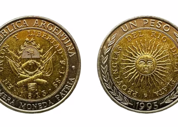 Ofrecen hasta $1.000.000 por una moneda argentina de un peso con un error de impresión