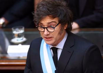 El Gobierno decretó tres días de duelo nacional por los muertos en el temporal en Bahía Blanca