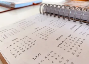 Feriados 2025: cuándo es la inédita semana de solo tres días hábiles