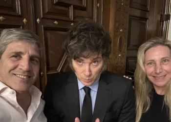 Cimbronazo en la Casa Rosada por el fallido anuncio del acuerdo con el FMI, la tensión con la oposición y el nuevo rol de Adorni