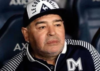 Maradona no tenía alcohol ni drogas en sangre al momento de su muerte, según perito