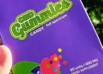 La Anmat prohíbe la venta de gomitas con cannabidiol en todo el país