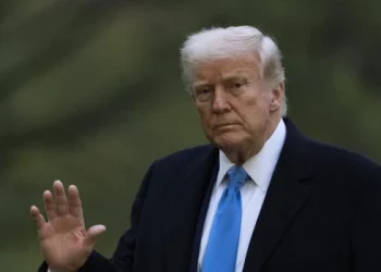 ​La Casa Blanca niega que Trump considere una pausa de 90 días para los aranceles