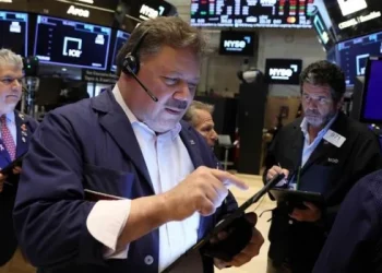 Suben los bonos y las acciones argentinas en Wall Street