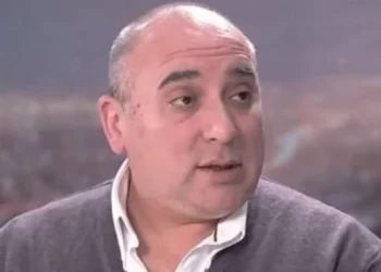 Un senador libertario quiere que se incorpore la educación financiera en los colegios secundarios de todo el país