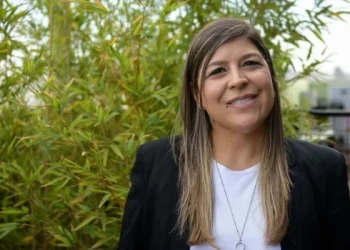 La diputada Razzini aclaró que “por el momento” no se unirá al oficialismo
