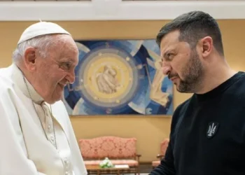 Zelenski asistirá a los funerales del Papa y Putin no lo hará