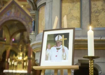 El funeral del Papa seguirá un nuevo rito, simplificando las celebraciones
