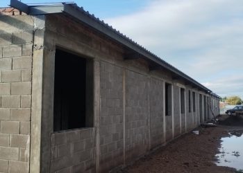 Comenzó la “cuenta regresiva” para terminar el nuevo edificio de la Escuela de Sordos