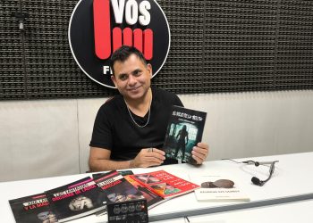 Es policía y escritor y presentará sus obras en la Feria Internacional del Libro de Buenos Aires