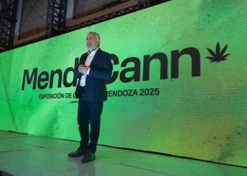 Alfredo Cornejo respaldó la industria del cannabis medicinal en Mendoza