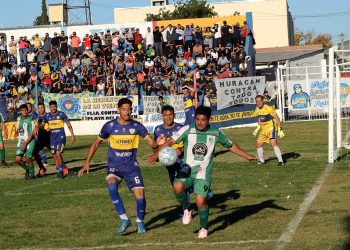 Fútbol local: los torneos de Primera A y B comenzarán el 10 de mayo
