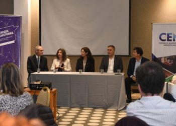 Rectores de institutos de educación superior de Mendoza se forman en liderazgo educativo con el apoyo del CEM
